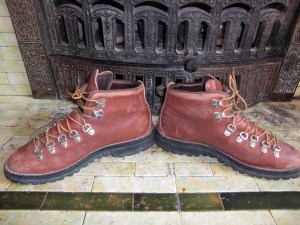 Danner Mountaineering Gote-Tex Leather Boots 3052