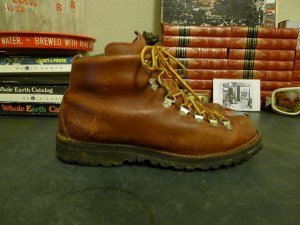 Danner 30520 Leather Mountain Light Vintage Boots