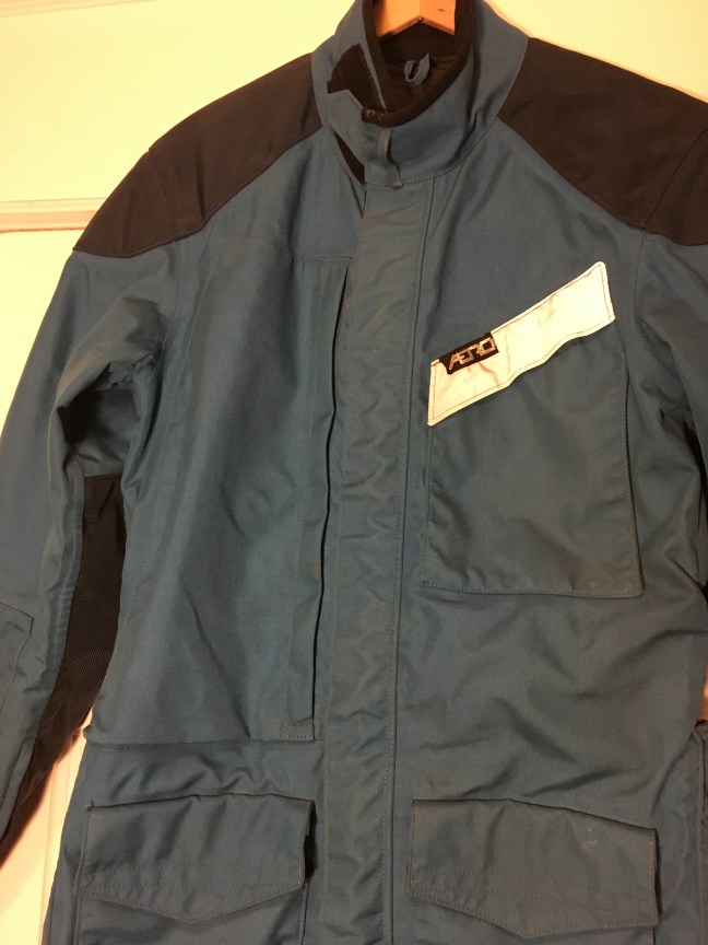 Aerostich Gore-tex Roadcrafter Classic One Piece. 42